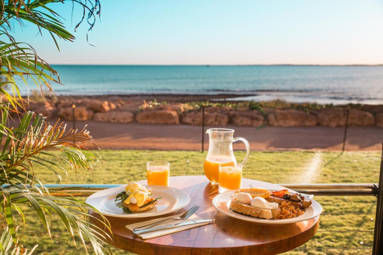 Onslow Beach Resort Eksteriør billede